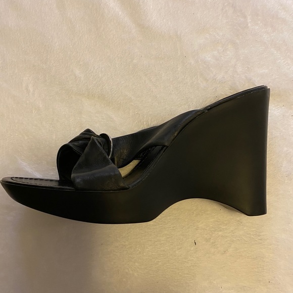 Nine West Wedges - Picture 4 of 8